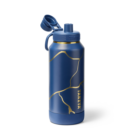 kintsugi-water-bottle-with-spout-lid-q0 TKS_SP25_SptBtl_GoldMarine_32oz_51390_v2_sRGB_SHD.png